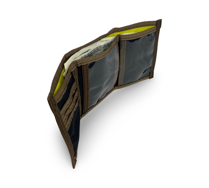 DELUXE TRI-FOLD WALLET