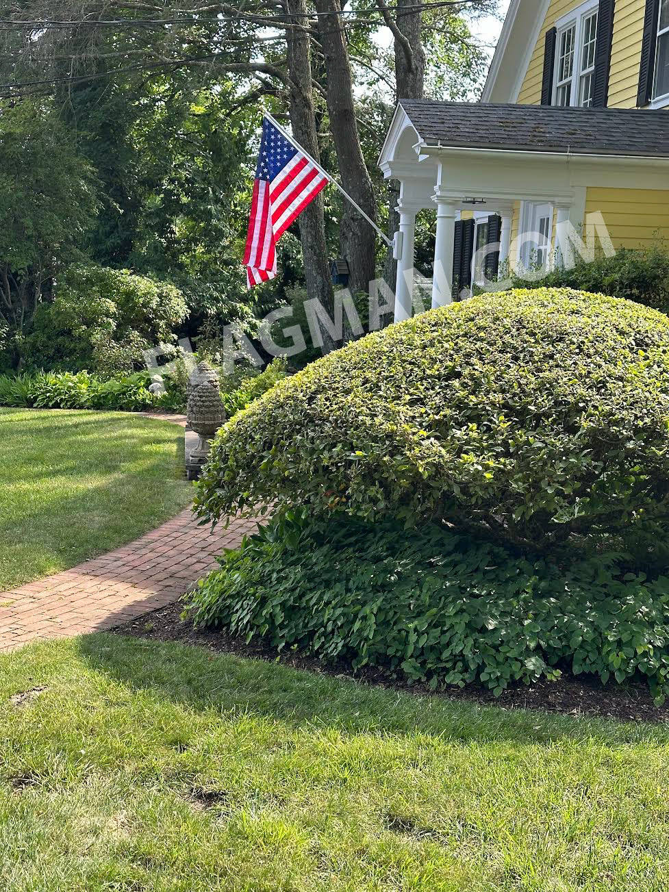 Non Tangle Flagpole Kit w/ Flag, Adjustable Bracket &amp; Aluminum Pole